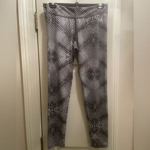 Adidas Climalite Black and White Patterned Leggings, Size M